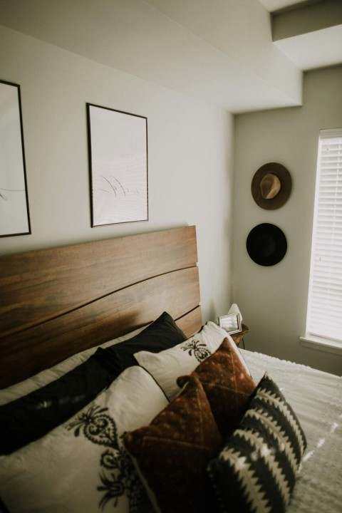 Wood grain finish